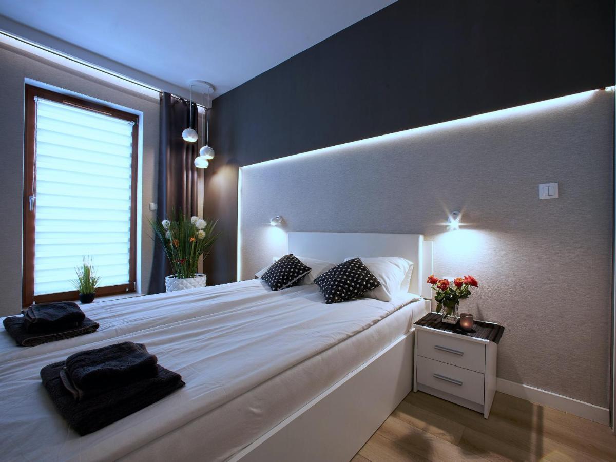 4Uapart-Apartment Suite Platan Grey Svinoústí Exteriér fotografie